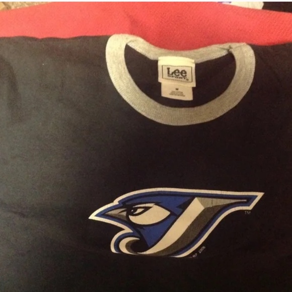 2 TORONTO BLUEJAYS tshirt - Picture 3 of 4